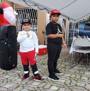 Meet your Posher, Luis